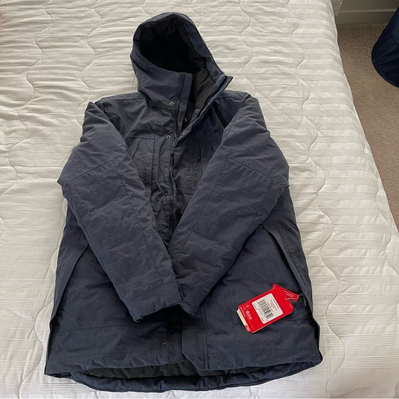 The North Face Men 550 Dryvent waterproof - Picture 1 of 9